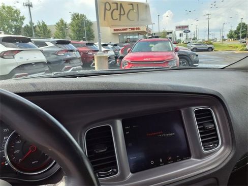 Used 2023 Dodge Charger SXT image 33