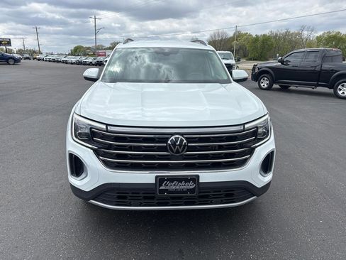 Used 2024 Volkswagen Atlas SE AWD/4WD image 8