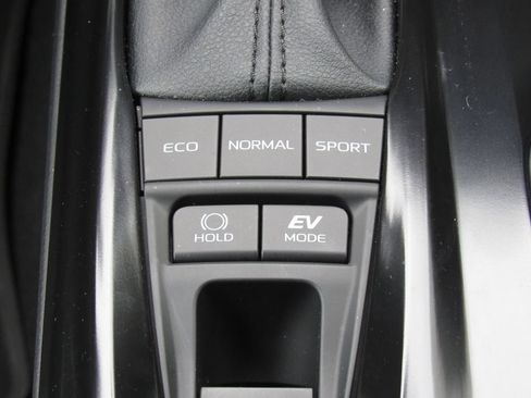 Used 2026 Toyota Camry LE w/ Preferred Package 2 (TMS) FWD image 29