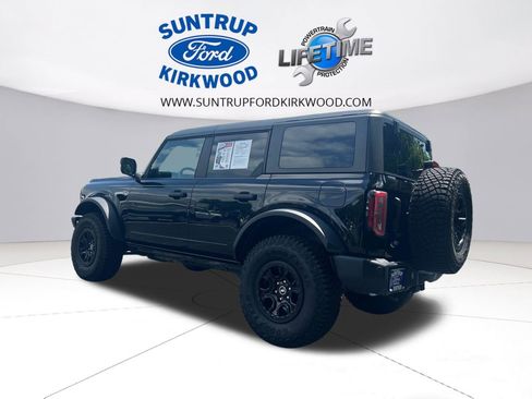 Used 2023 Ford Bronco Wildtrak AWD/4WD image 3