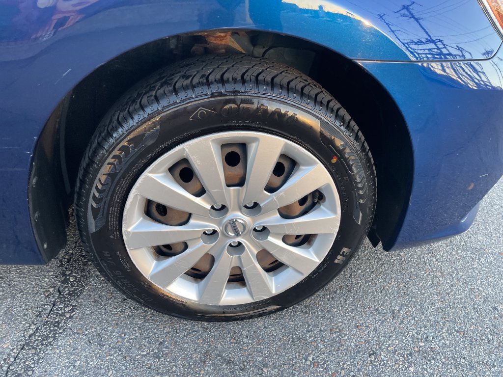 Used 2019 Nissan Sentra S FWD image 11