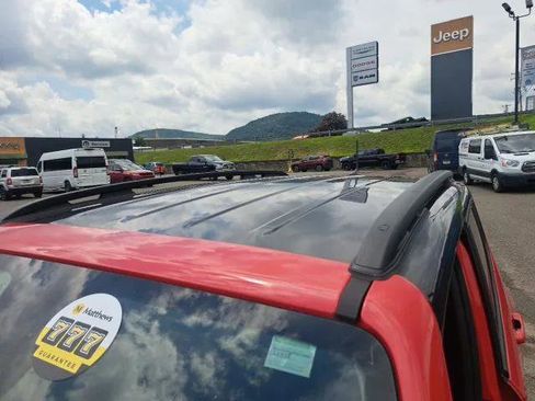 Certified 2023 Jeep Renegade Trailhawk image 17