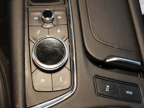 Used 2022 Cadillac XT6 Premium Luxury w/ Platinum Package AWD/4WD image 30