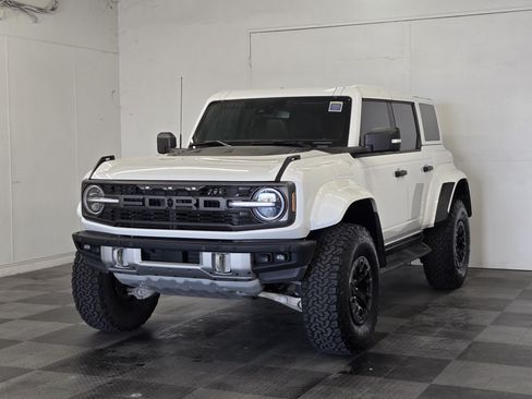 Certified 2025 Ford Bronco Raptor w/ Interior Carbon Fiber Pack AWD/4WD image 4