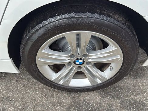 Used 2016 BMW 328i xDrive 328i xDrive Sedan 4D image 9