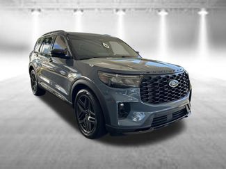 Used 2025 Ford Explorer ST w/ Sun And Sound Package AWD/4WD video 2