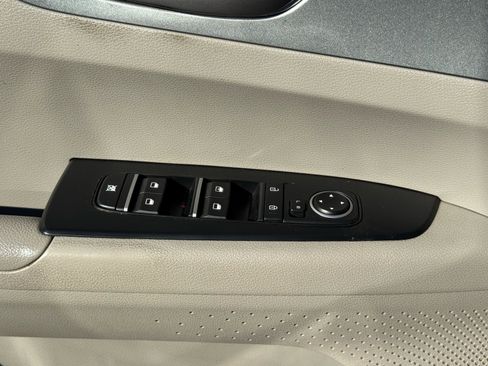 Used 2021 Kia Forte LXS image 18