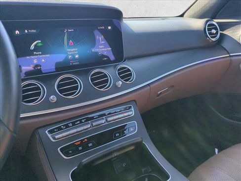 Certified 2022 Mercedes-Benz E 350 Sedan image 15