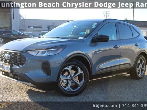 Used 2025 Ford Escape ST-Line image 7