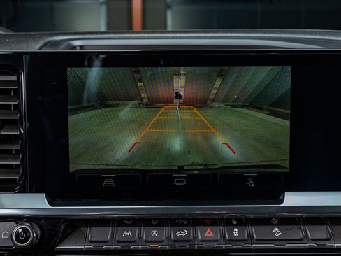 Used 2024 Chevrolet Silverado 1500 LT Trail Boss w/ Convenience Package II image 25