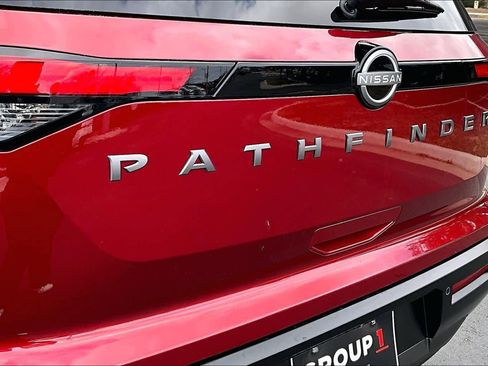 New 2026 Nissan Pathfinder SV image 15