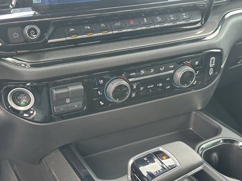 Certified 2025 Chevrolet Silverado 1500 ZR2 w/ Technology Package image 11