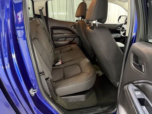 Used 2016 Chevrolet Colorado LT w/ LT Convenience Package image 8