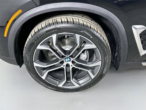New 2026 BMW X5 sDrive40i w/ Climate Comfort Package RWD image 33