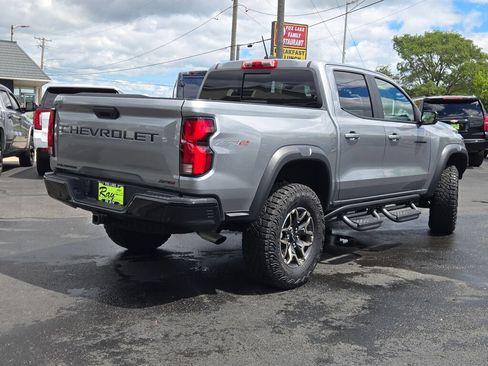 Certified 2024 Chevrolet Colorado ZR2 w/ ZR2 Convenience Package III AWD/4WD image 14