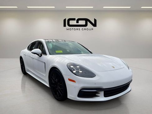 Used 2018 Porsche Panamera image 8