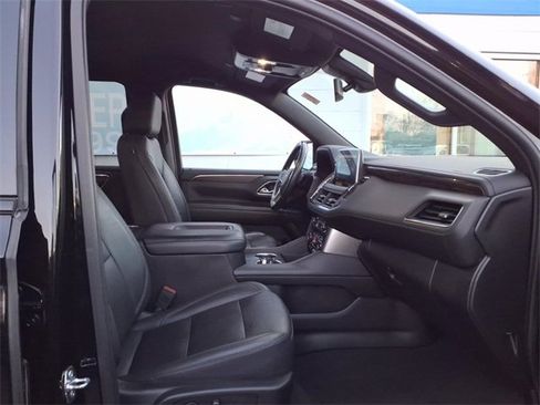 Used 2021 Chevrolet Tahoe Z71 w/ Luxury Package image 18