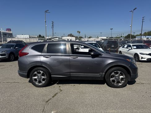 Used 2017 Honda CR-V EX image 3