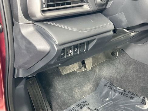 Used 2023 Subaru Outback Limited image 10