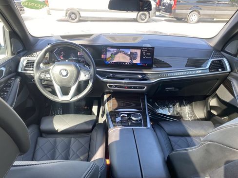 Used 2024 BMW X5 sDrive40i RWD image 2