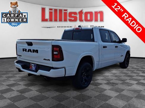 Used 2025 RAM 1500 Big Horn AWD/4WD image 4