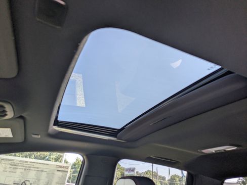 New 2026 GMC Canyon AT4X image 21