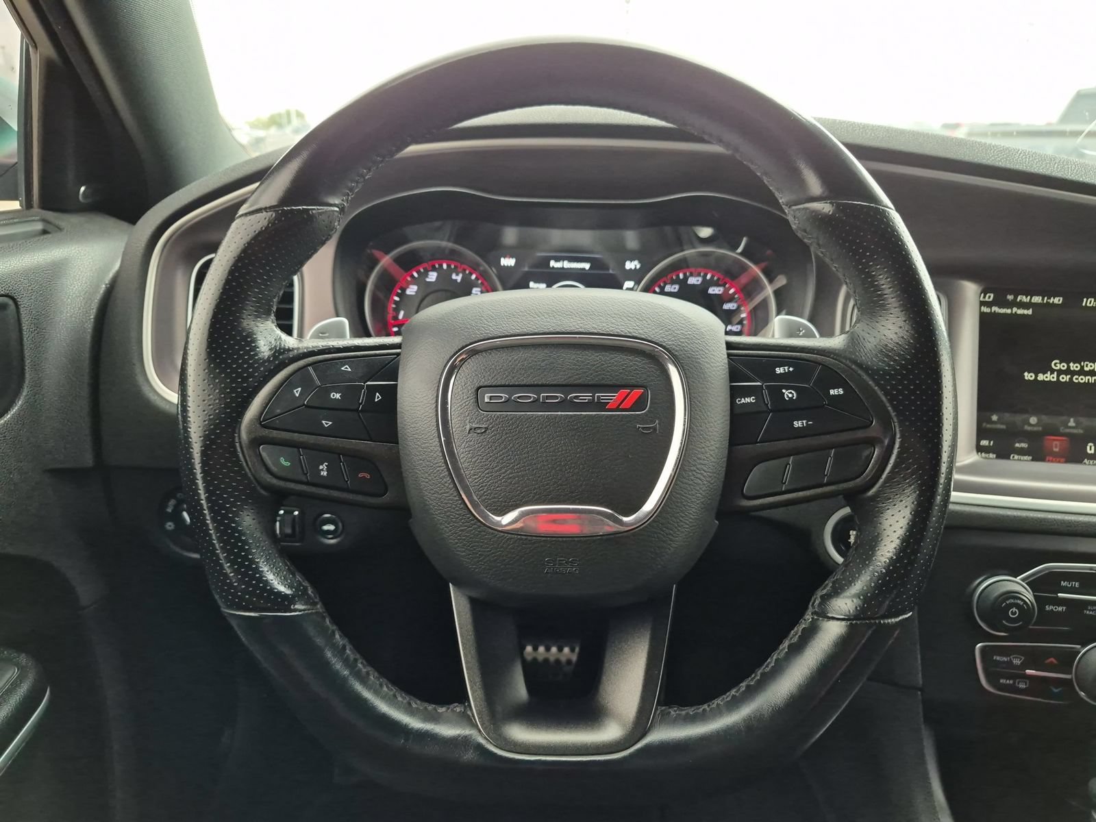 Used 2022 Dodge Charger R/T w/ Performance Handling Group RWD image 13