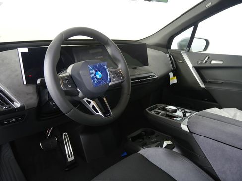 Used 2026 BMW iX xDrive45 w/ M Sport Package image 14