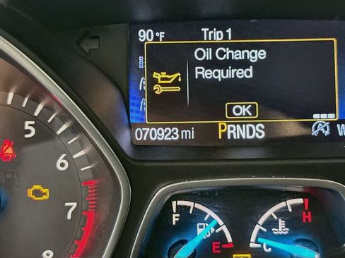 Used 2017 Ford Escape SE w/ SE Sport Appearance Package AWD/4WD image 20