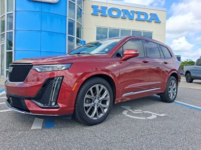 Used 2020 Cadillac XT6 Sport w/ Platinum Package