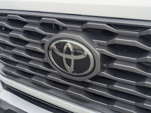 Used 2020 Toyota Tacoma 4x4 Double Cab image 11