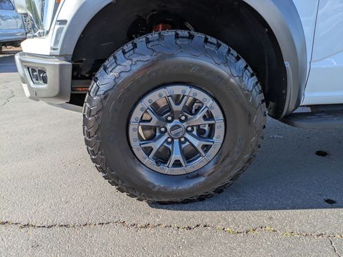 Used 2022 Ford F150 Raptor w/ Equipment Group 801A High AWD/4WD image 11