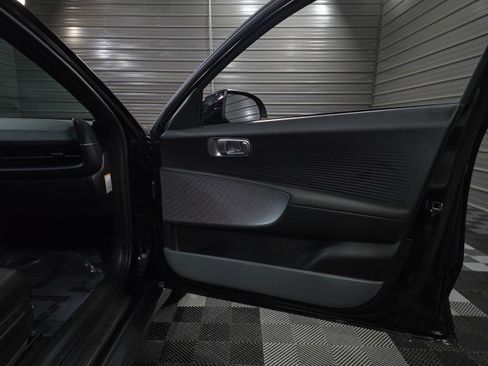 Used 2024 Hyundai Ioniq 6 SE image 31