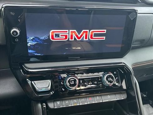 New 2026 GMC Sierra 2500 AT4 w/ AT4 Premium Plus Package AWD/4WD image 34