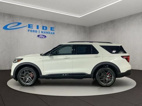 New 2026 Ford Explorer ST-Line w/ ST-Line Street Pack AWD/4WD image 5