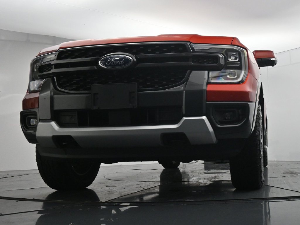 Used 2024 Ford Ranger Lariat w/ Advanced Towing Package AWD/4WD image 29