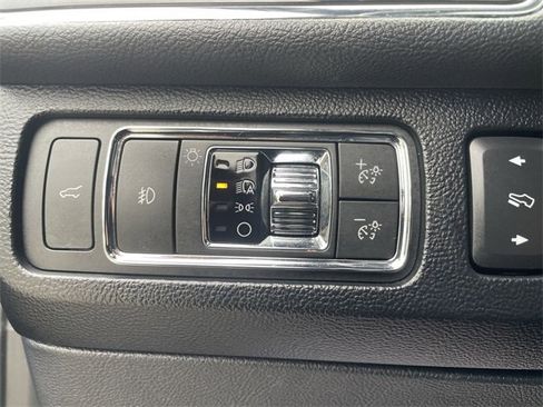 Used 2022 Lincoln Navigator Reserve image 36