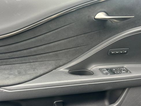 Used 2018 Lexus LC 500 Coupe w/ Touring Package image 12