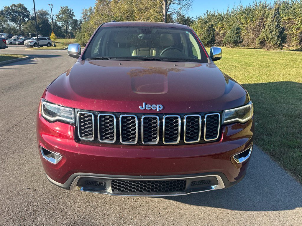 Used 2017 Jeep Grand Cherokee Limited w/ Luxury Group II AWD/4WD image 2