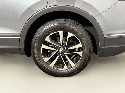 Used 2024 Volkswagen Tiguan S AWD/4WD image 25