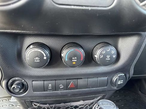 Used 2017 Jeep Wrangler Unlimited Sport w/ Quick Order Package 24S image 23