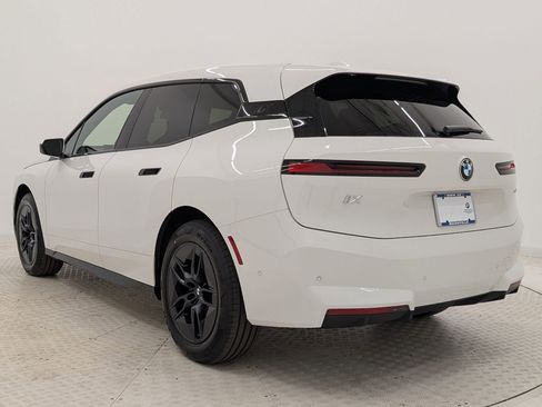 New 2026 BMW iX xDrive45 image 3