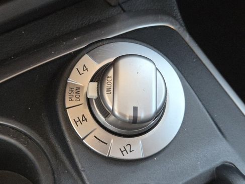 Used 2022 Toyota 4Runner SR5 Premium image 17