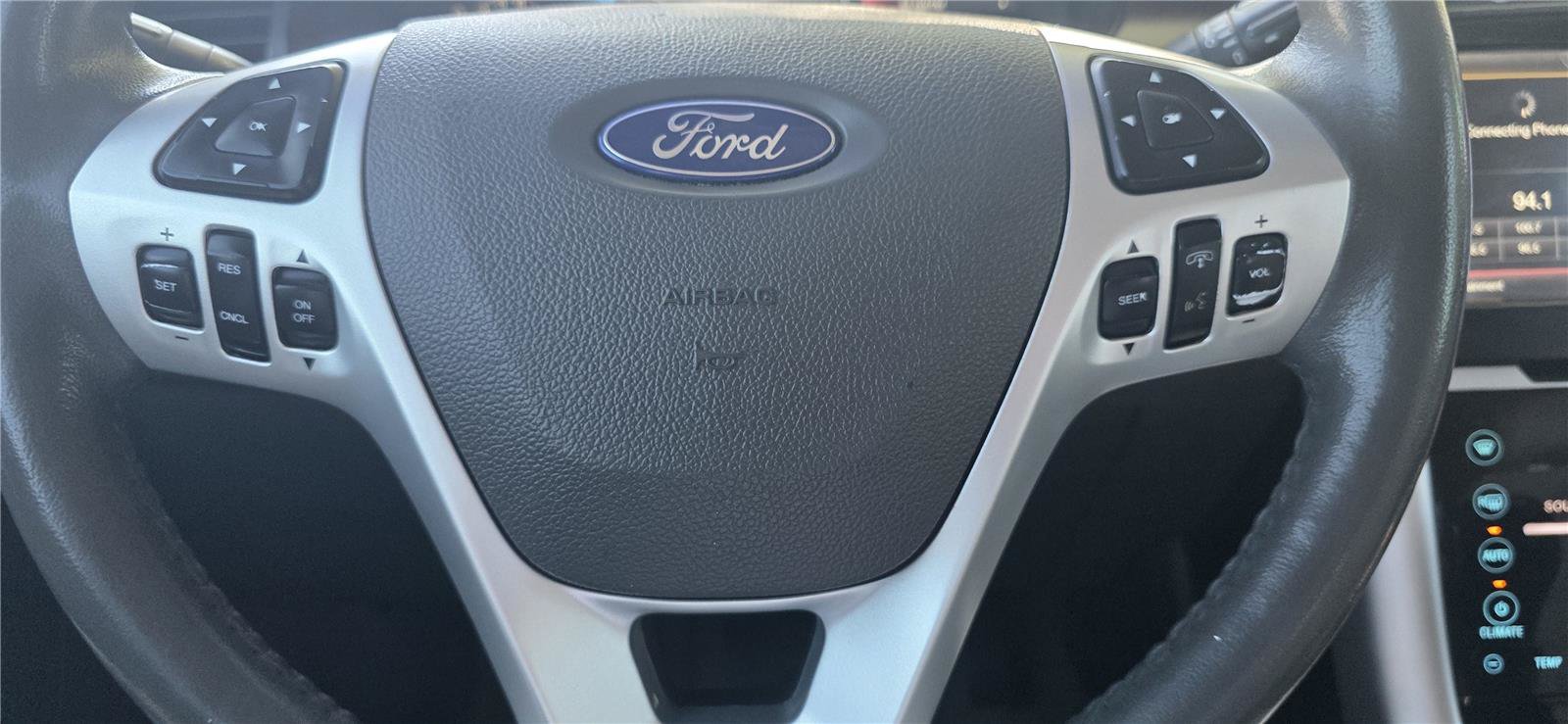 Used 2012 Ford Edge Limited FWD image 16