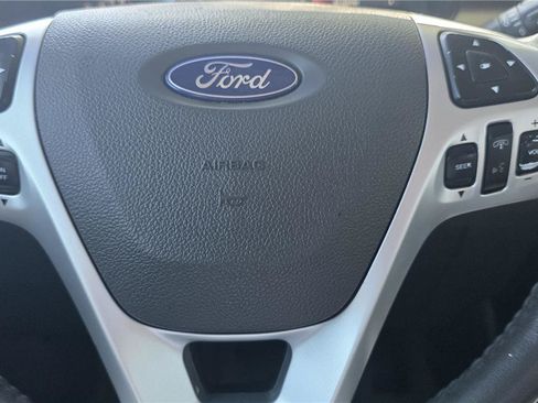 Used 2012 Ford Edge Limited FWD image 16