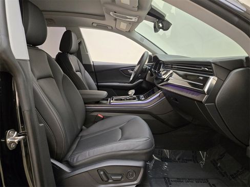 Used 2023 Audi Q8 Prestige image 26