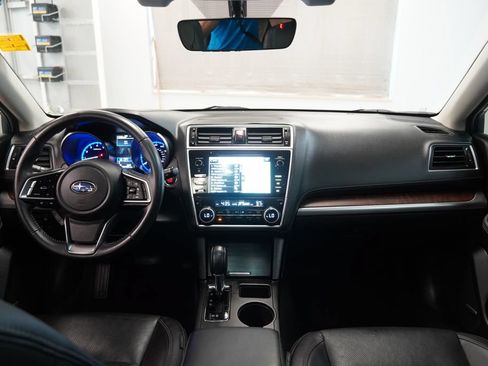 Used 2018 Subaru Outback 3.6R Limited AWD/4WD image 20
