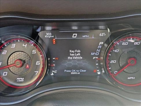 Used 2022 Dodge Charger SXT w/ Blacktop Package image 12