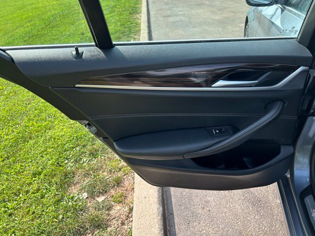Used 2019 BMW 530i xDrive AWD/4WD image 41