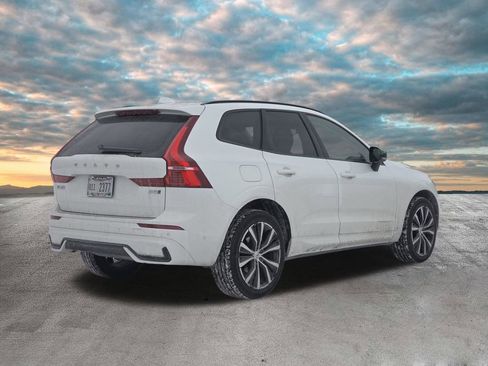 Used 2023 Volvo XC60 B5 Plus w/ Climate Package image 8